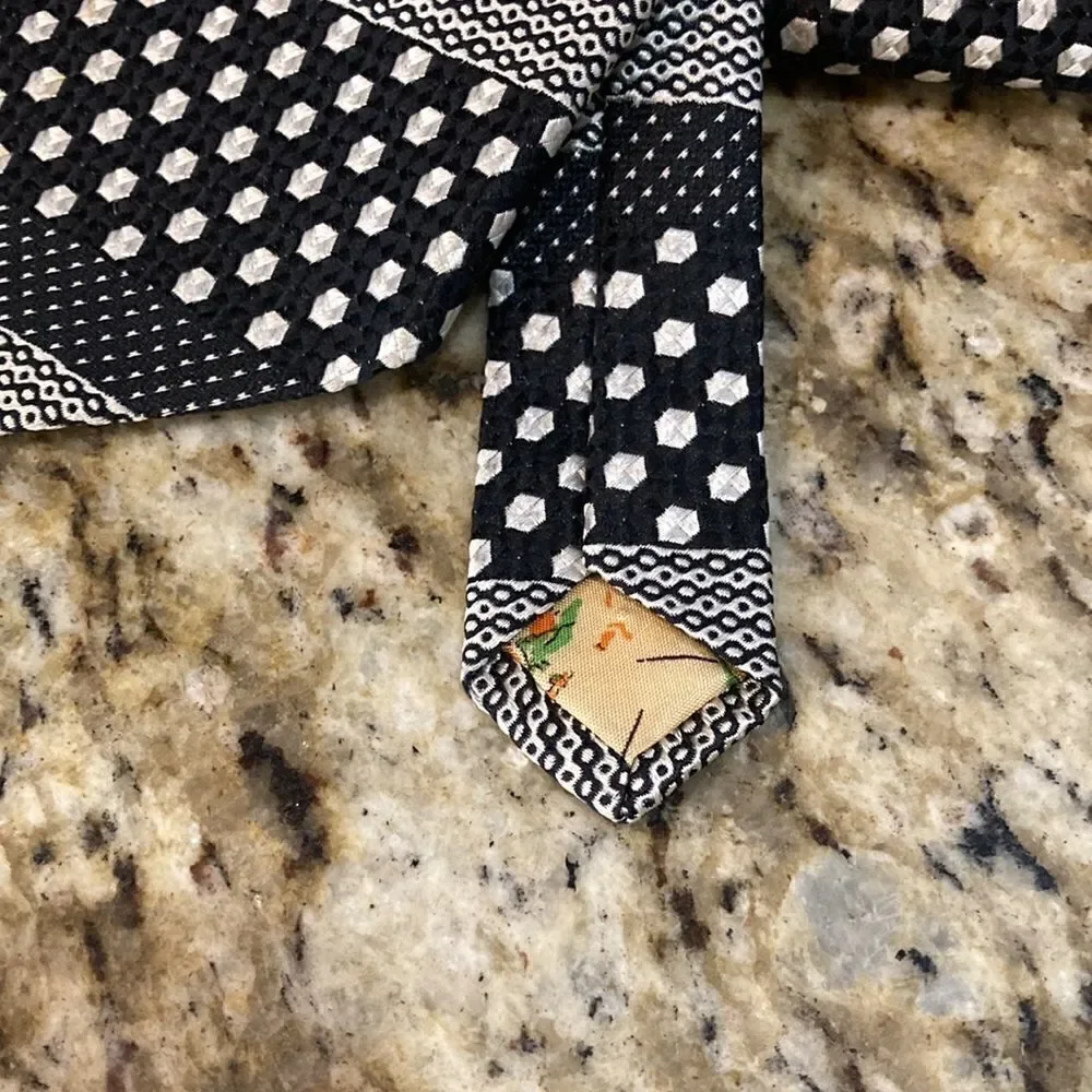 Bruno piattelli. Pure silk tie
